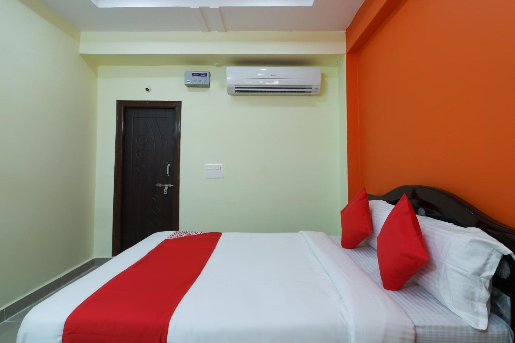Hotel O S V Residency Lingampalli Zewnętrze zdjęcie